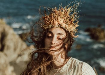 The Spotlight’s Impact on Creativity