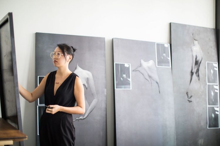 Does the Spotlight Enhance Creativity, or Does It Stifle It?