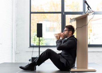 Why Do Some People Crumble Under the Spotlight?