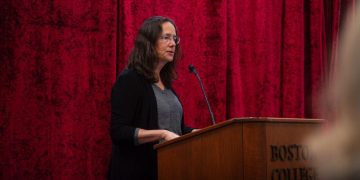 Can a Spotlight Ever Be Detached from Its Historical Context?