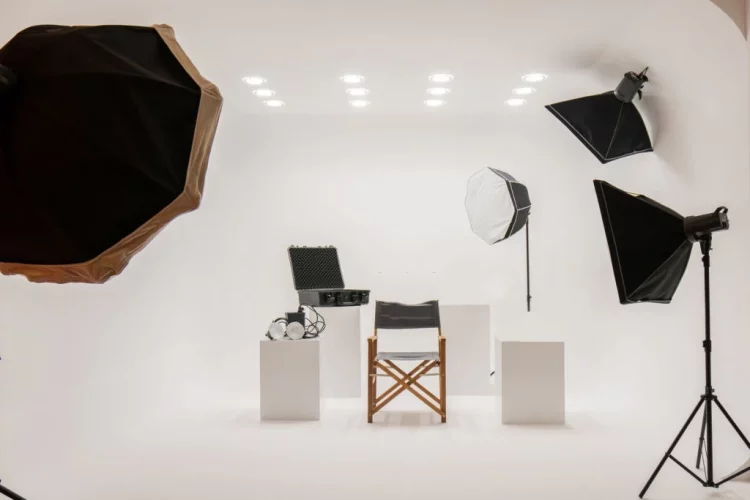 Could Spotlighting Be the Key to Perfect Product Photography?